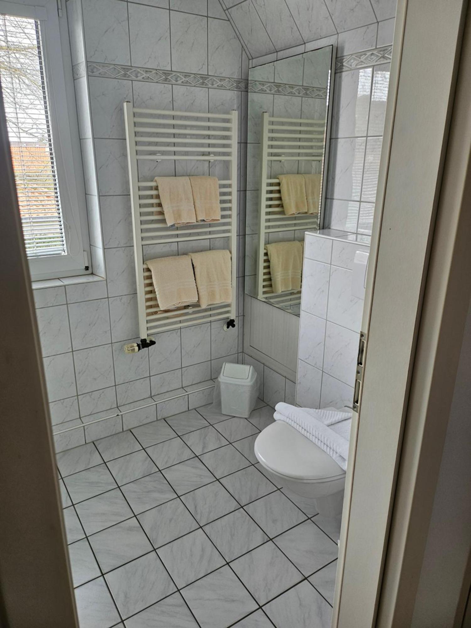 Hotel Pension Loose Borkum Esterno foto